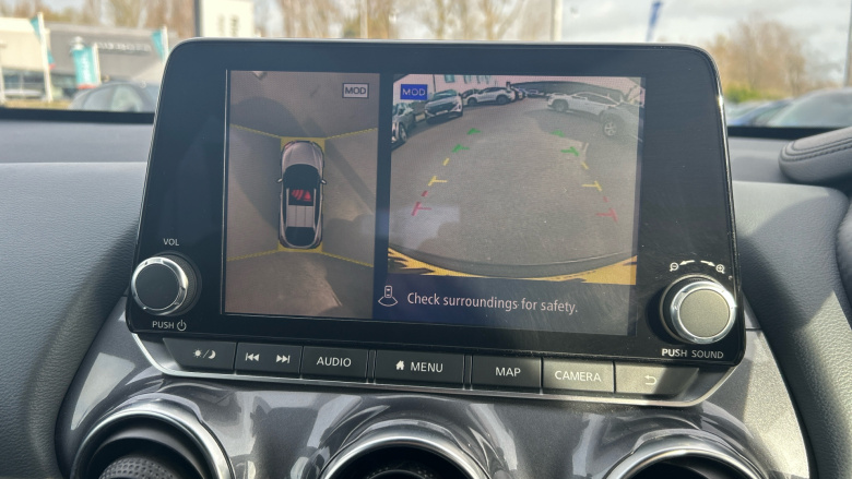 Nissan Juke 1.0 DiG-T 114 Tekna 5dr Petrol Hatchback